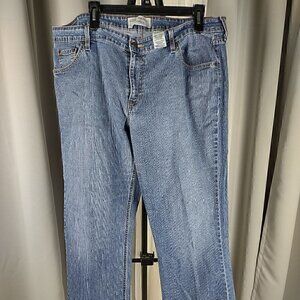 Levi's Women's Vintage Misses Bootcut Five Pocket Jeans (Size 16M)